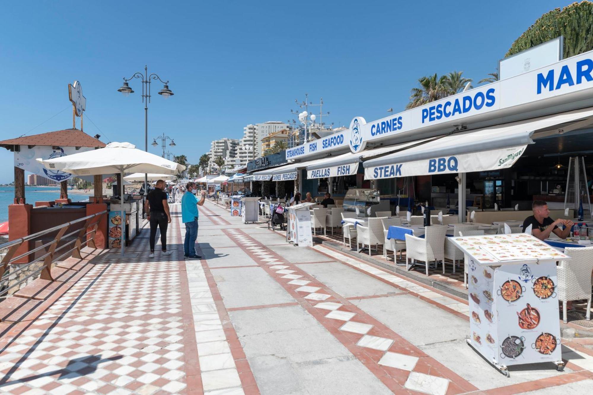 Central Apartment With Nice Views Benalmadena Exterior photo