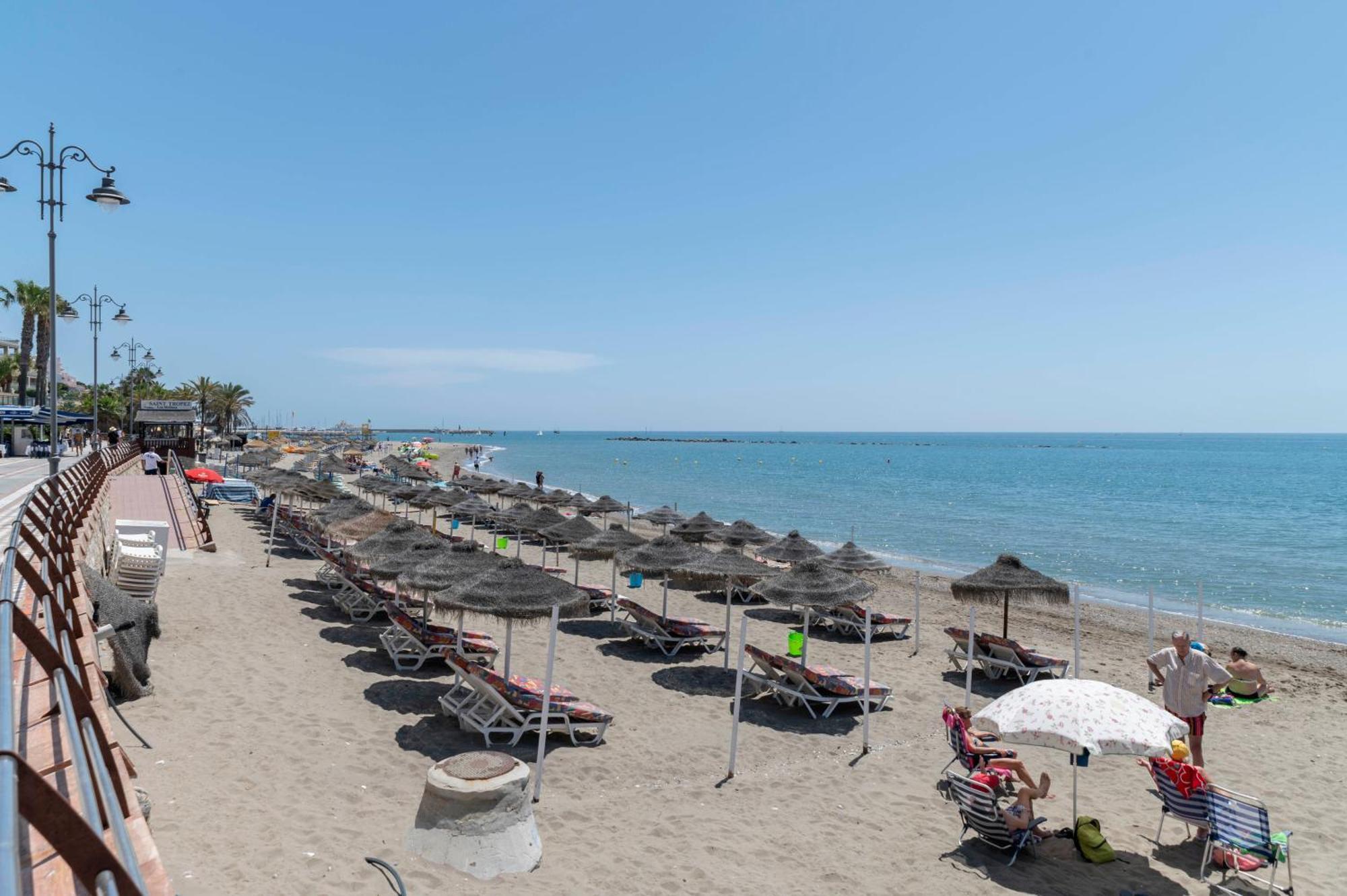 Central Apartment With Nice Views Benalmadena Exterior photo