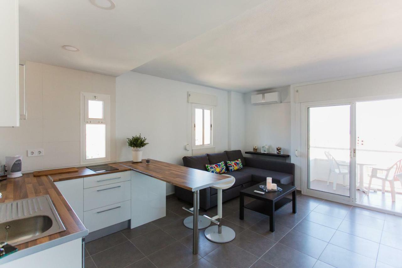 Central Apartment With Nice Views Benalmadena Exterior photo