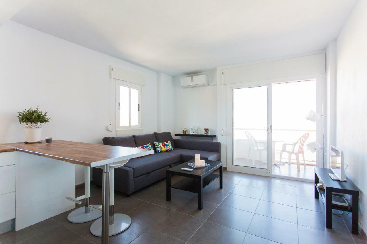 Central Apartment With Nice Views Benalmadena Exterior photo